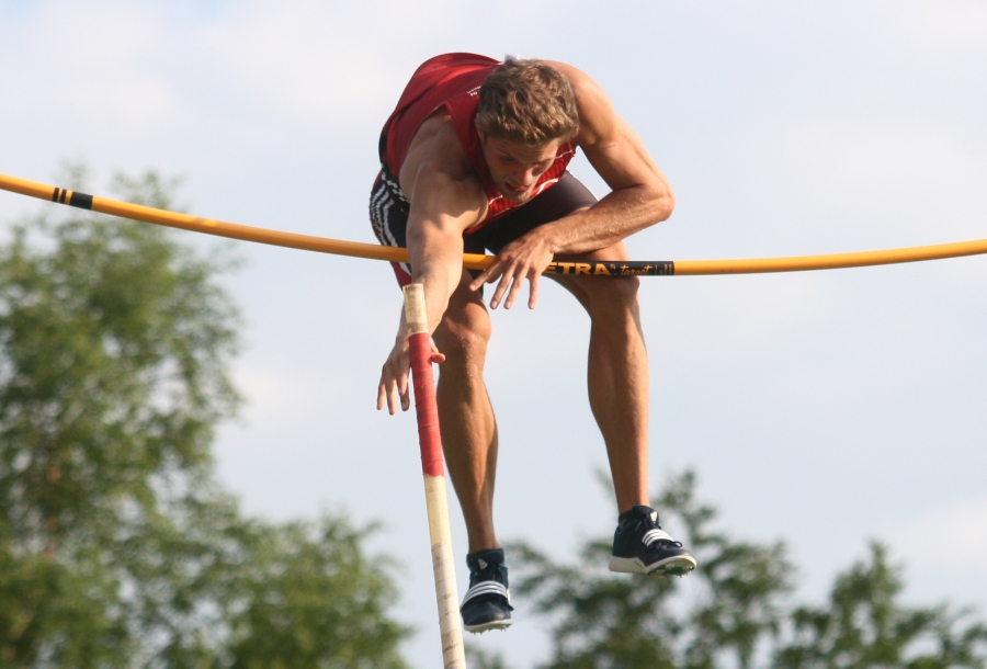 Fingerspitzengef&uuml;hl in 5,35 Metern H&ouml;he: Jonas Efferoth.