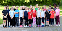 Mit Spaß und Eifer bei der Sache: Bei der Herbstferienfreizeit des LAZ Soest übten sich die Mädchen und Jungen in den unterschiedlichsten Disziplinen der Leichtathletik. Foto: Bottin|||