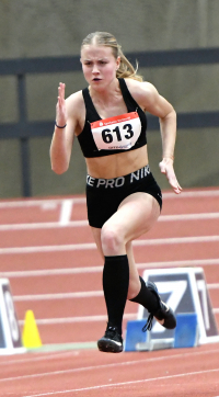 Kein Länderkampfstart über 60 Meter: Trotz bestechender Form durfte LAZ-Athletin Maja Bolinger nicht auf der kurzen Sprintstrecke antreten. Foto: Bottin|||