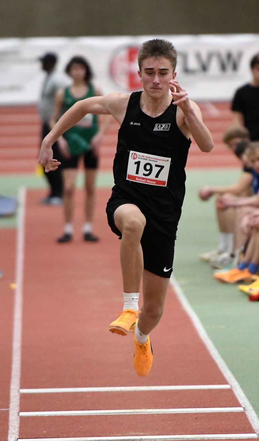 Westfalen-Gold im Dreisprung f&uuml;r Rafael Hesse: Mit ausgezeichneten 11,65 Metern schaffte der Athlet des LAZ Soest den Sprung auf Platz drei der aktuellen deutschen M15-Bestenliste. Foto: Bottin