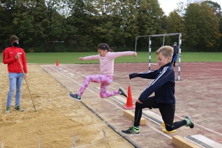 Goldwürdige Leistungen beim Sportabzeichentag